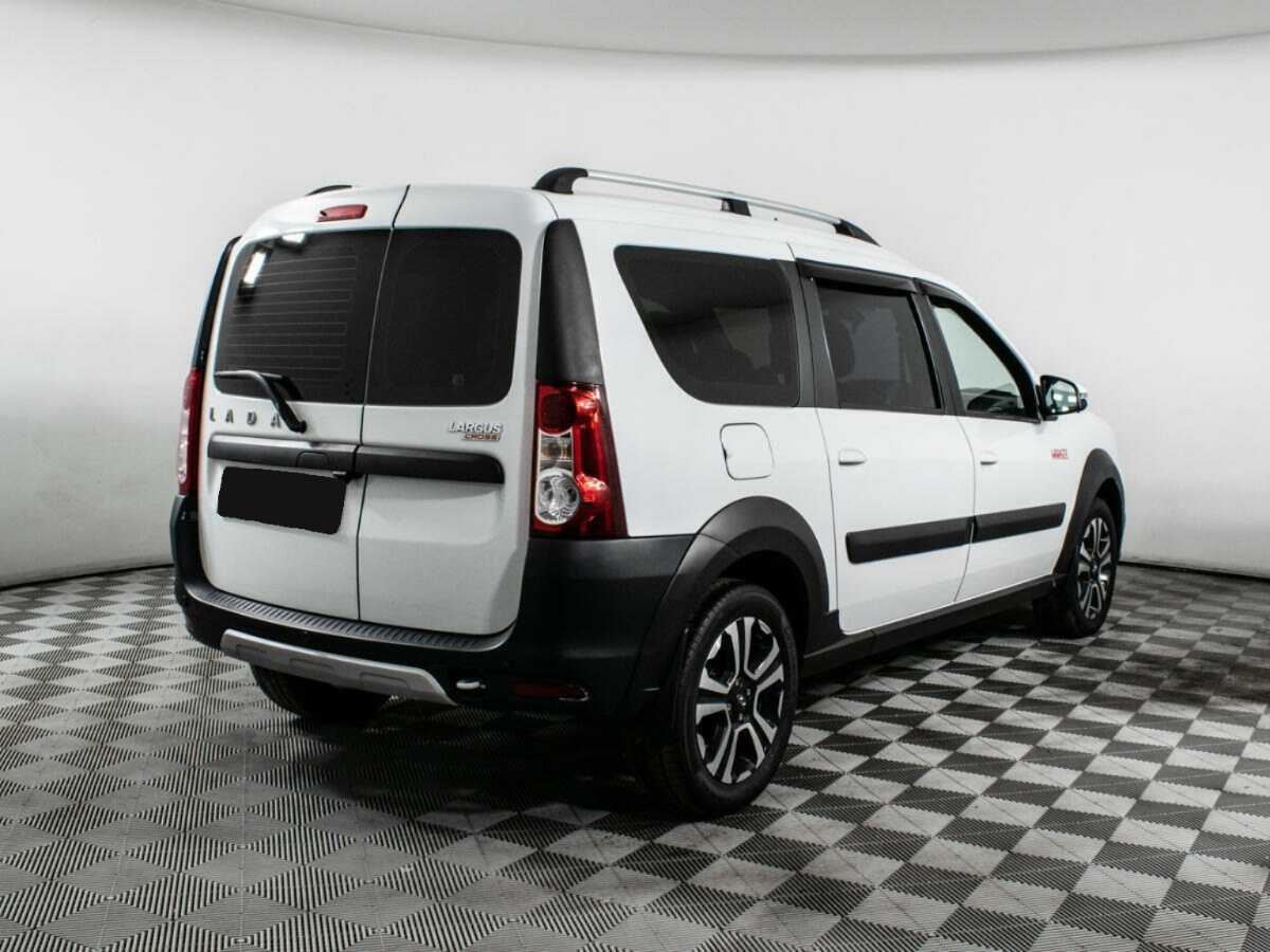 Купить Lada (ВАЗ) Largus с пробегом. Фото: #4