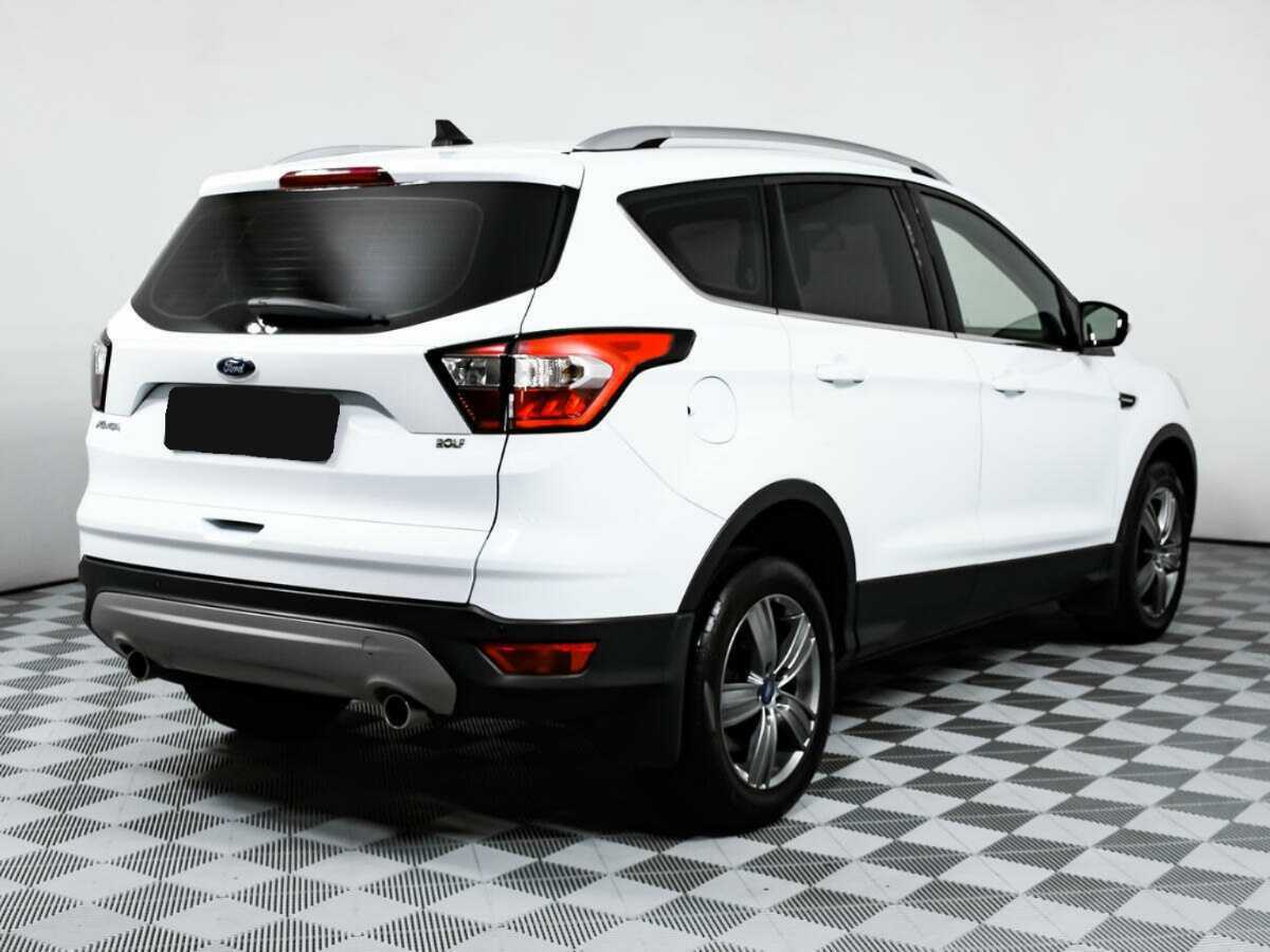 Купить Ford Kuga с пробегом. Фото: #4