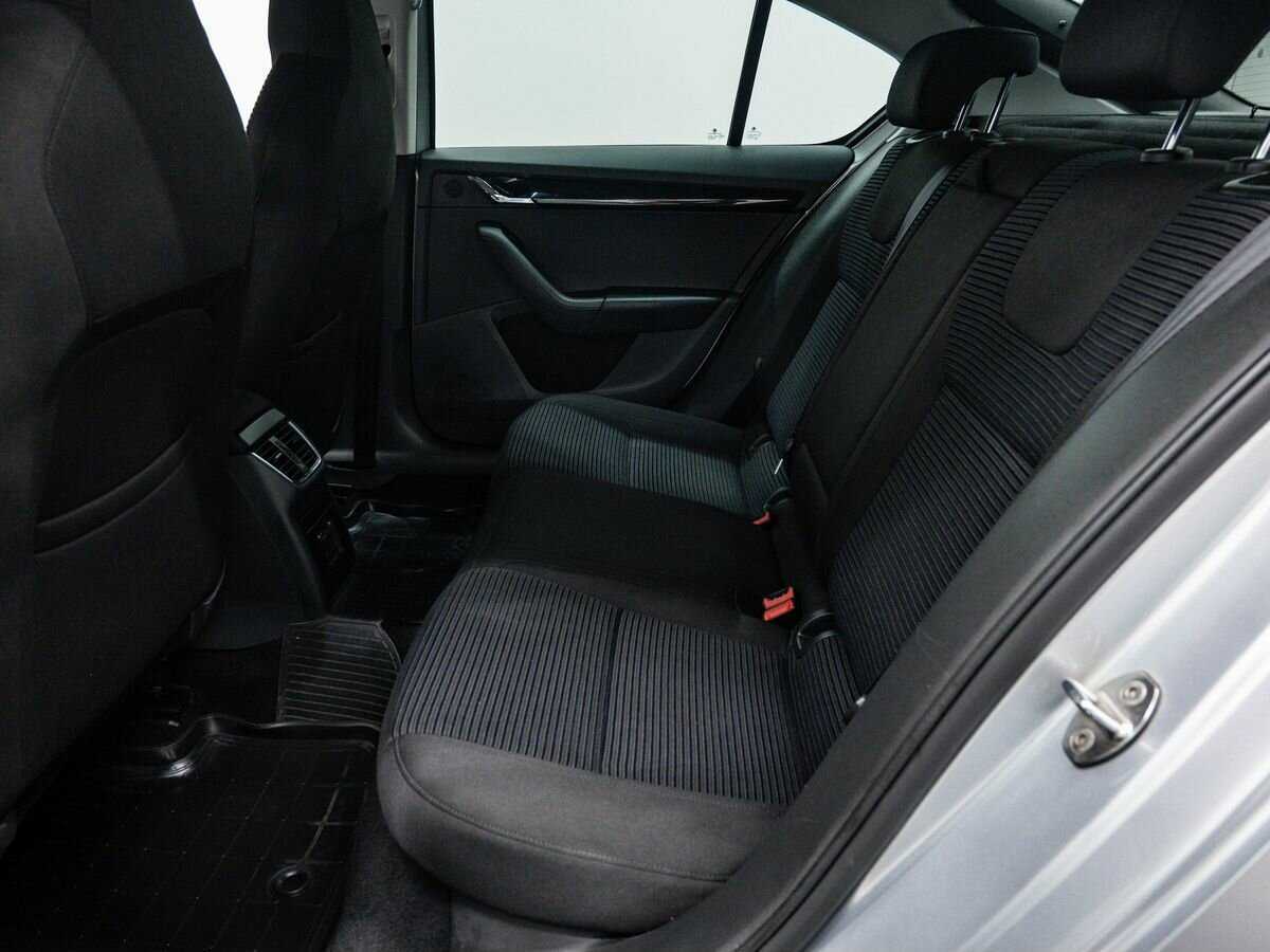 Купить Skoda Octavia с пробегом. Фото: #8