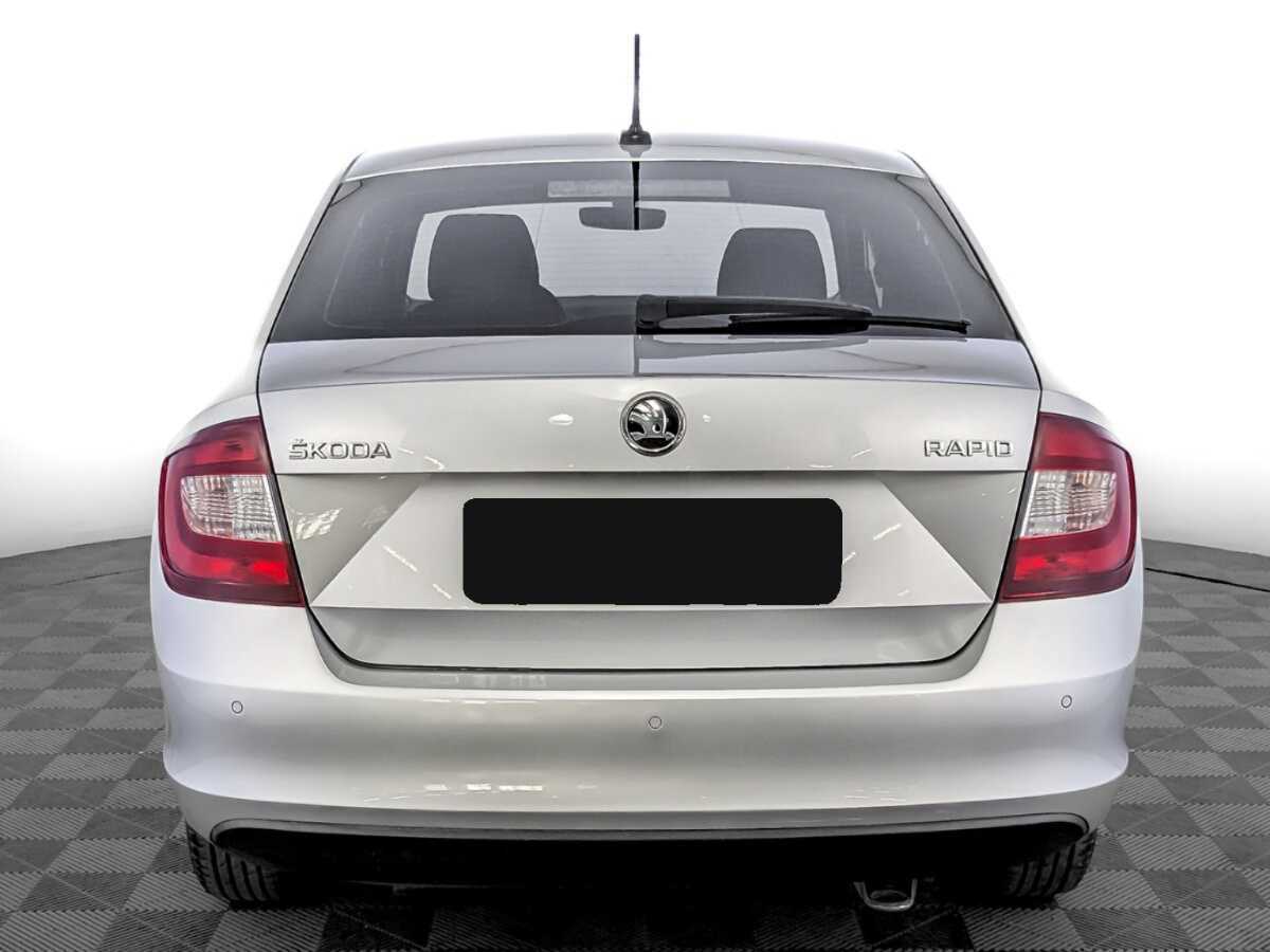 Купить Skoda Rapid с пробегом. Фото: #5