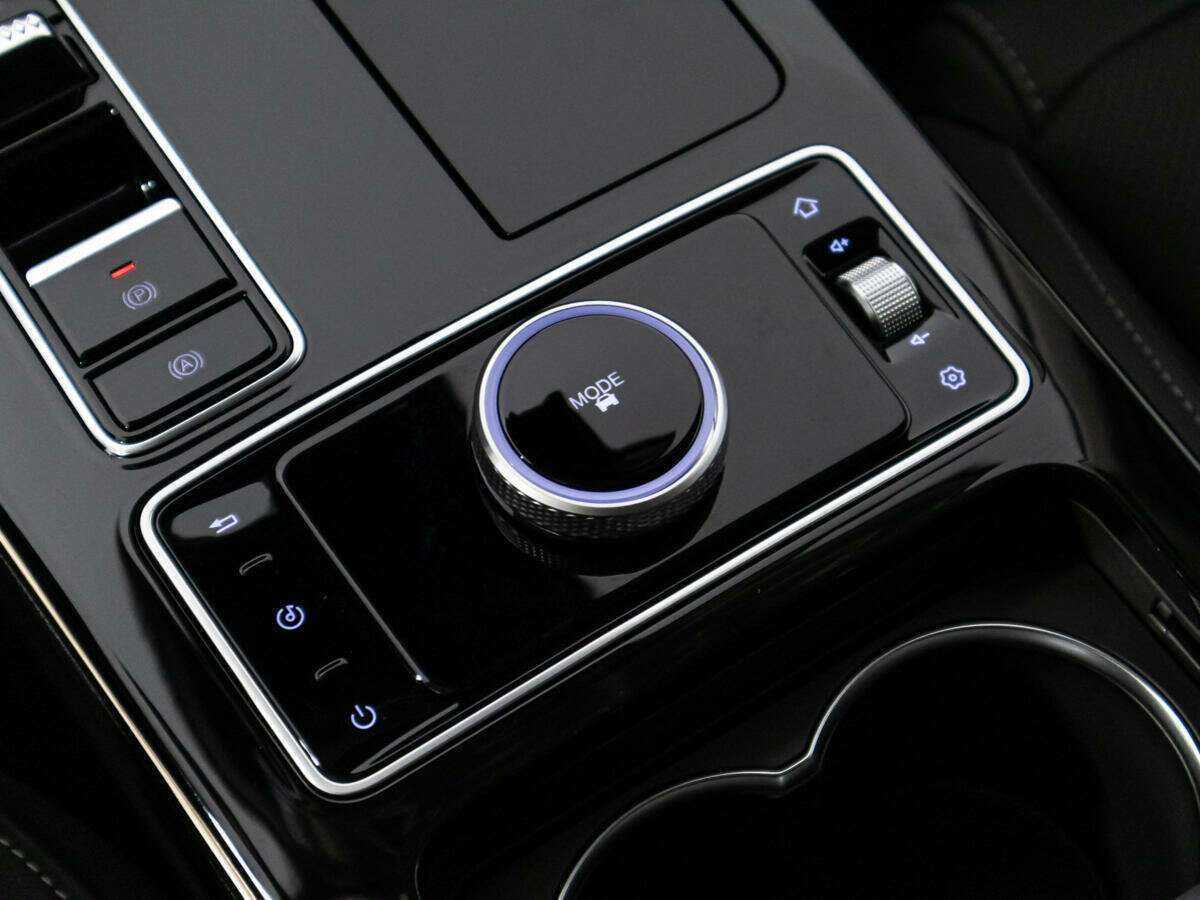 Купить EXEED LX с пробегом. Фото: #15