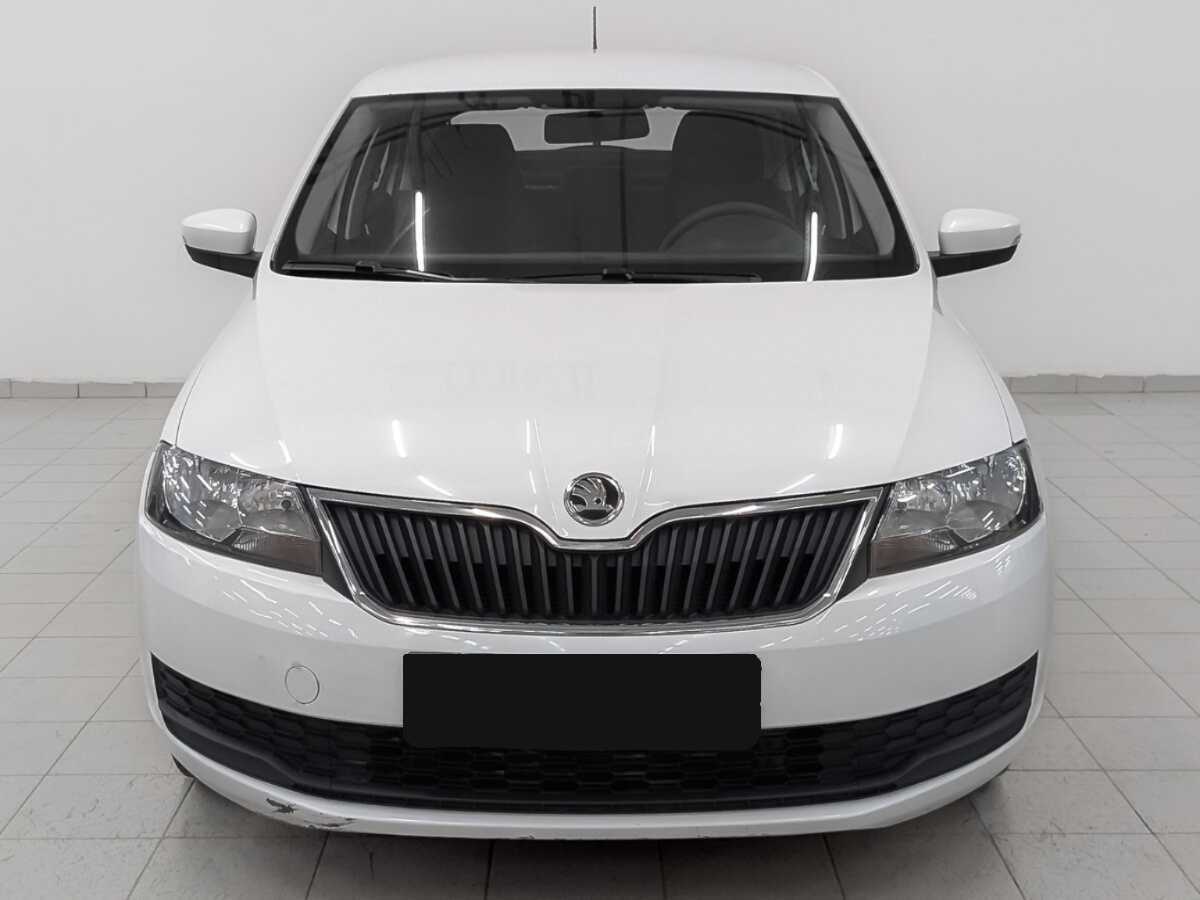 Купить Skoda Rapid с пробегом. Фото: #1