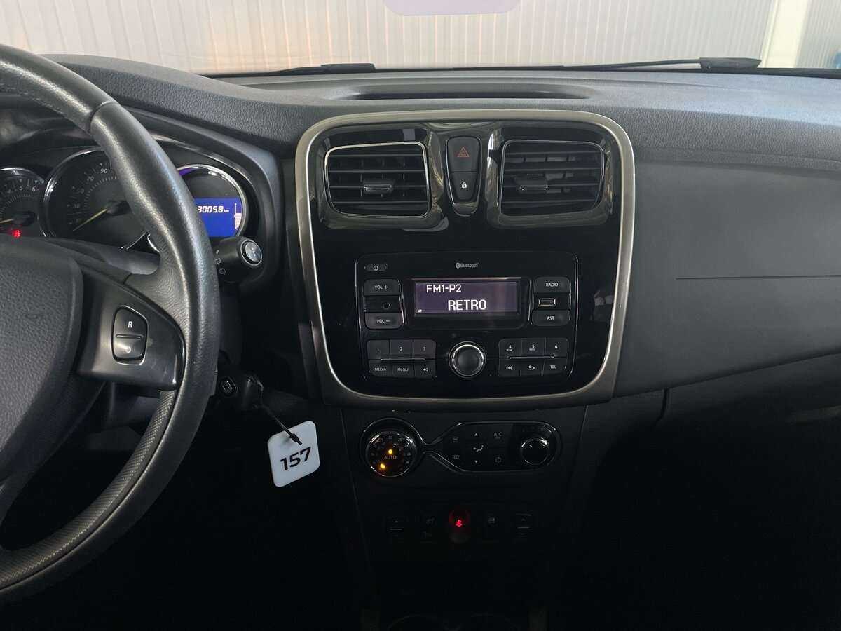 Купить Renault Sandero с пробегом. Фото: #10