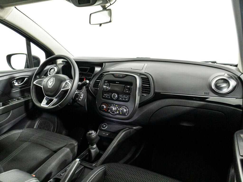 Купить Renault Kaptur с пробегом. Фото: #8