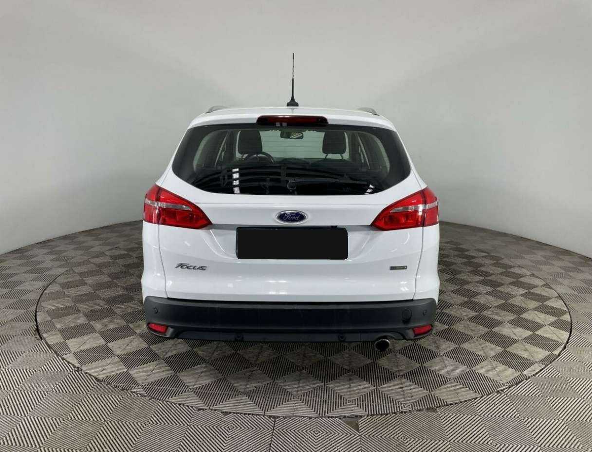 Купить Ford Focus с пробегом. Фото: #2