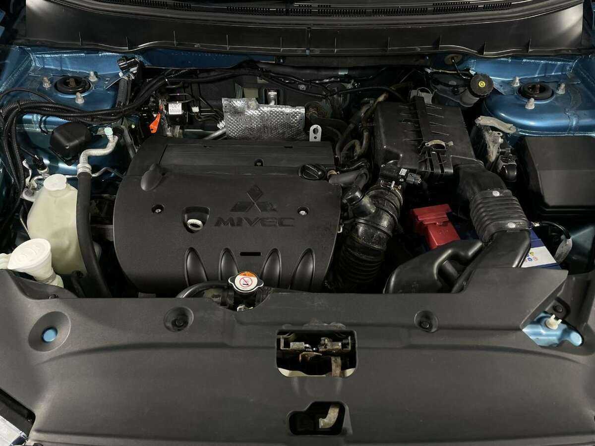 Купить Mitsubishi ASX с пробегом. Фото: #15