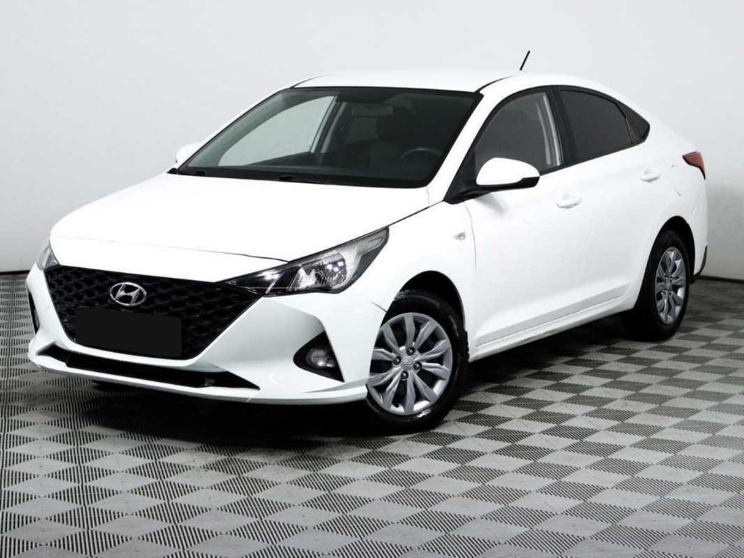 Купить Hyundai Solaris с пробегом. Посмотреть фото