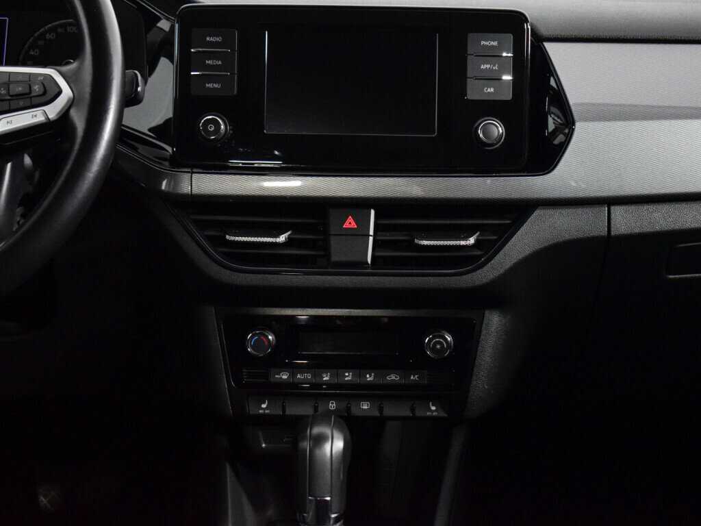 Купить Volkswagen Polo с пробегом. Фото: #16