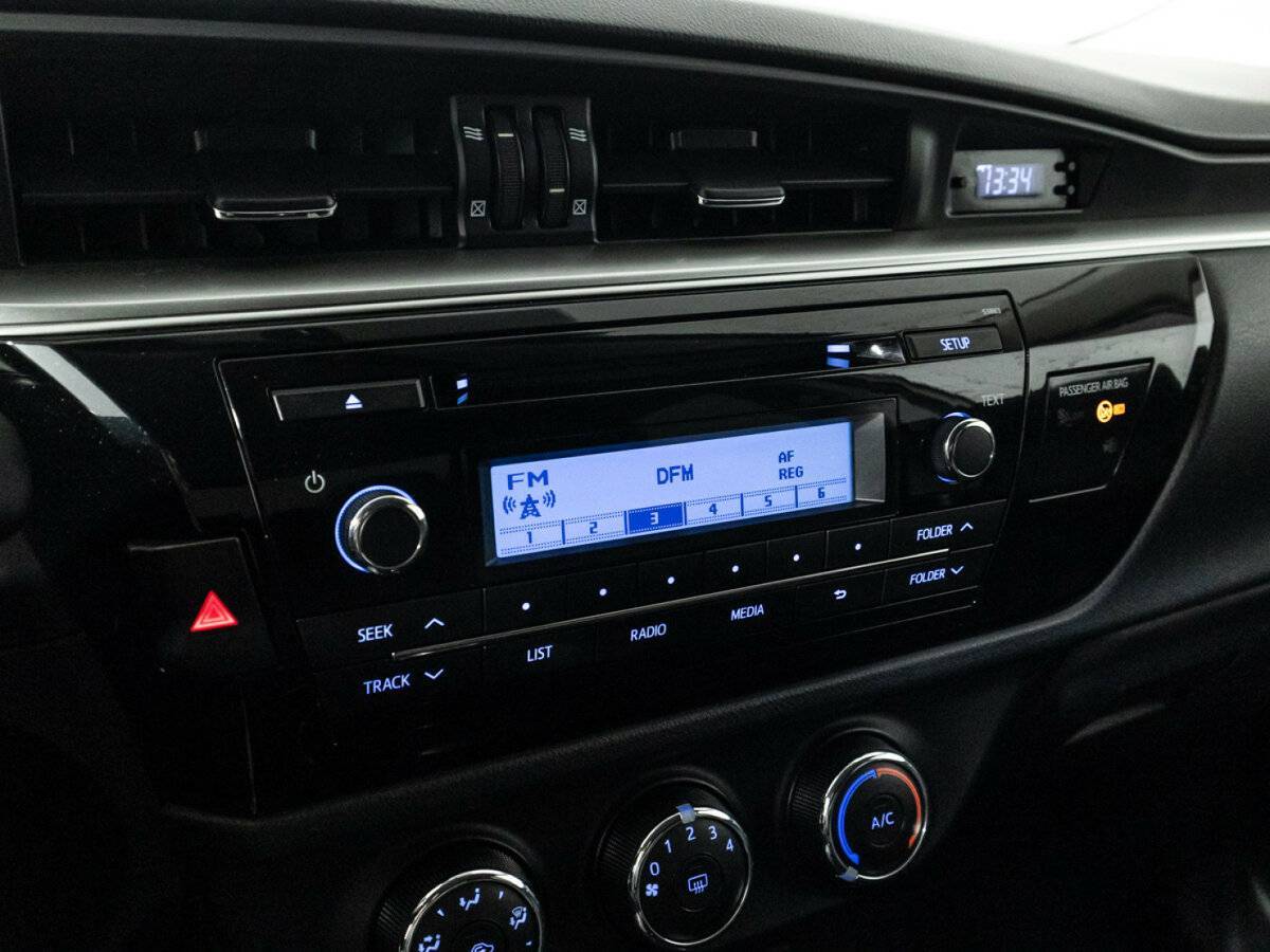 Купить Toyota Corolla с пробегом. Фото: #15