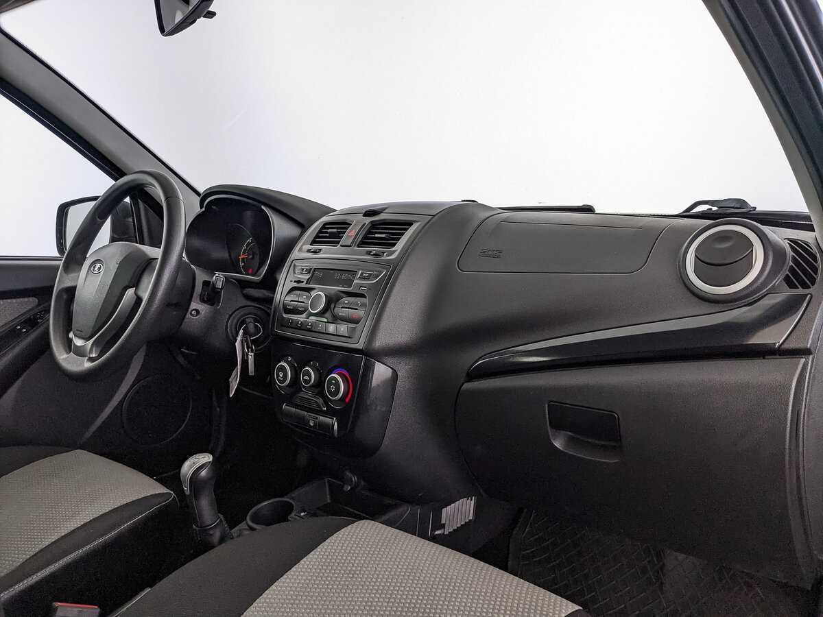 Купить Lada (ВАЗ) Kalina с пробегом. Фото: #8