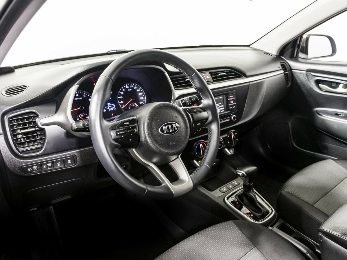 Купить Kia Rio с пробегом. Фото: #9
