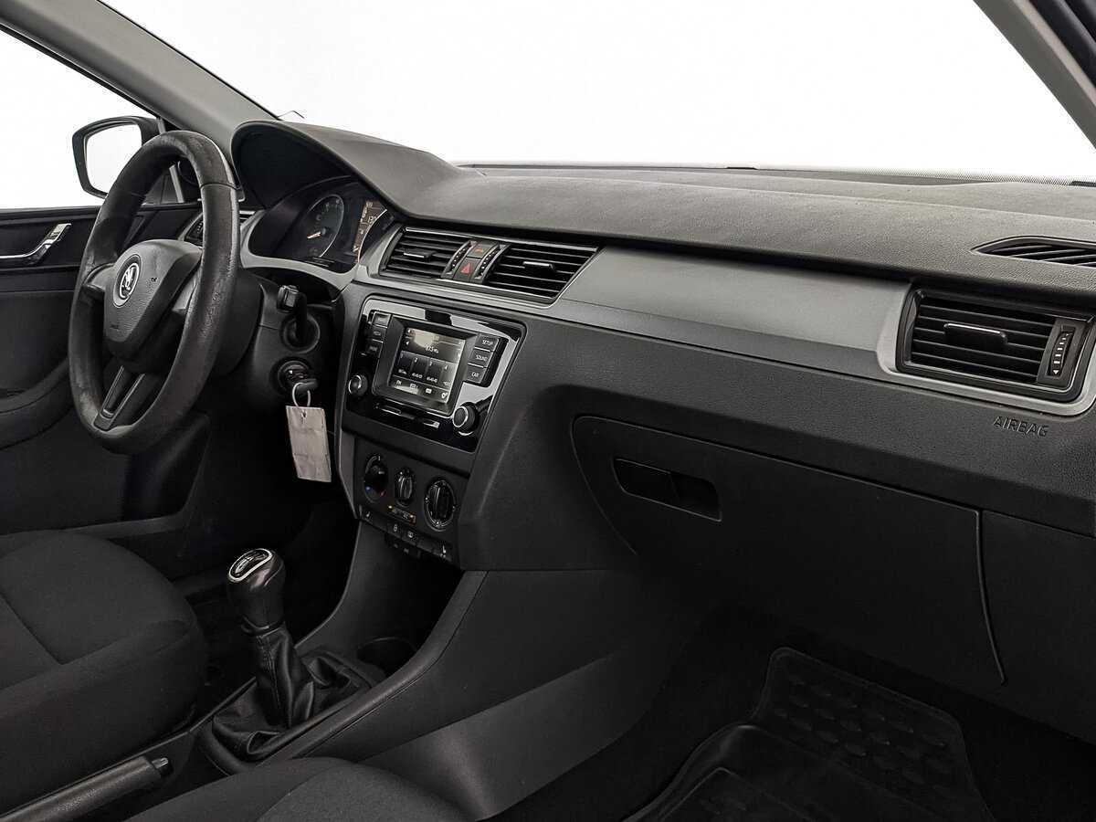 Купить Skoda Rapid с пробегом. Фото: #11