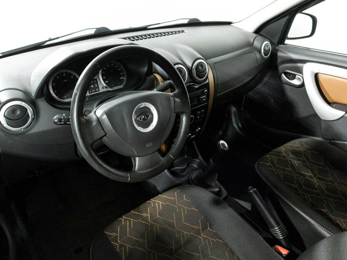 Купить Lada (ВАЗ) Largus с пробегом. Фото: #10