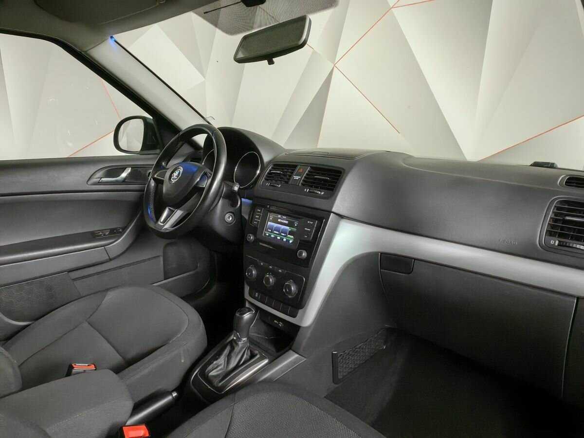 Купить Skoda Yeti с пробегом. Фото: #8