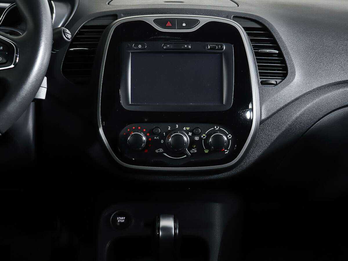 Купить Renault Kaptur с пробегом. Фото: #11