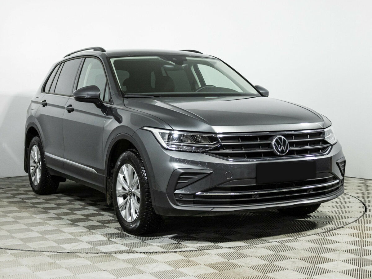Купить Volkswagen Tiguan с пробегом. Фото: #2