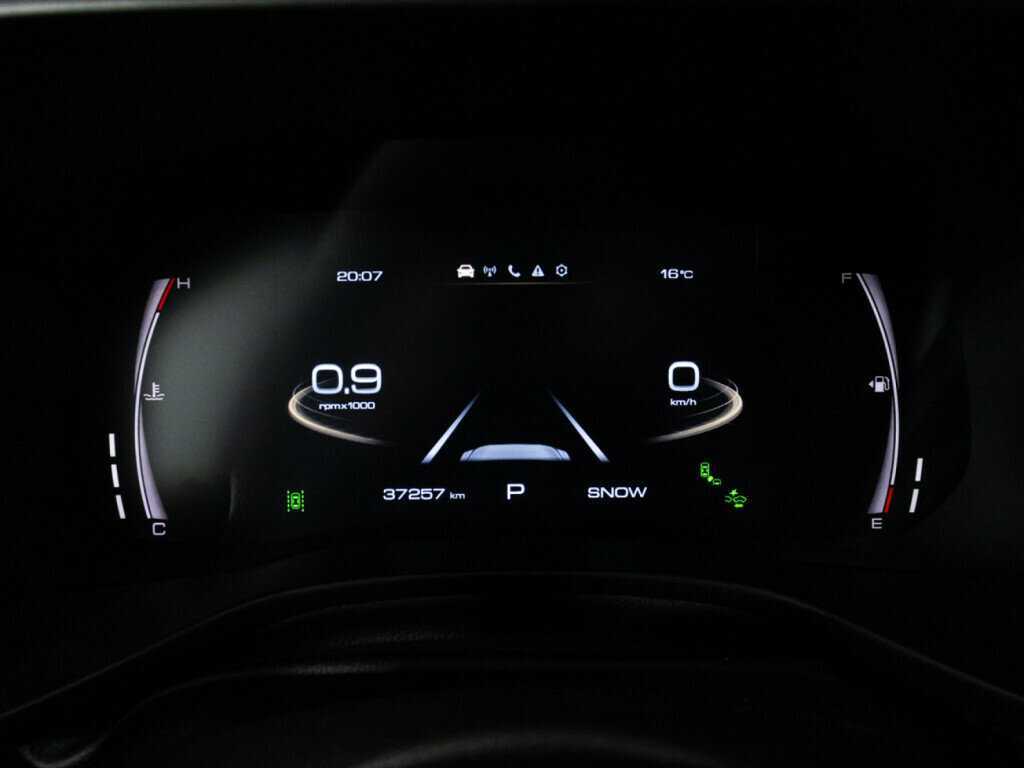 Купить Haval Jolion с пробегом. Фото: #11