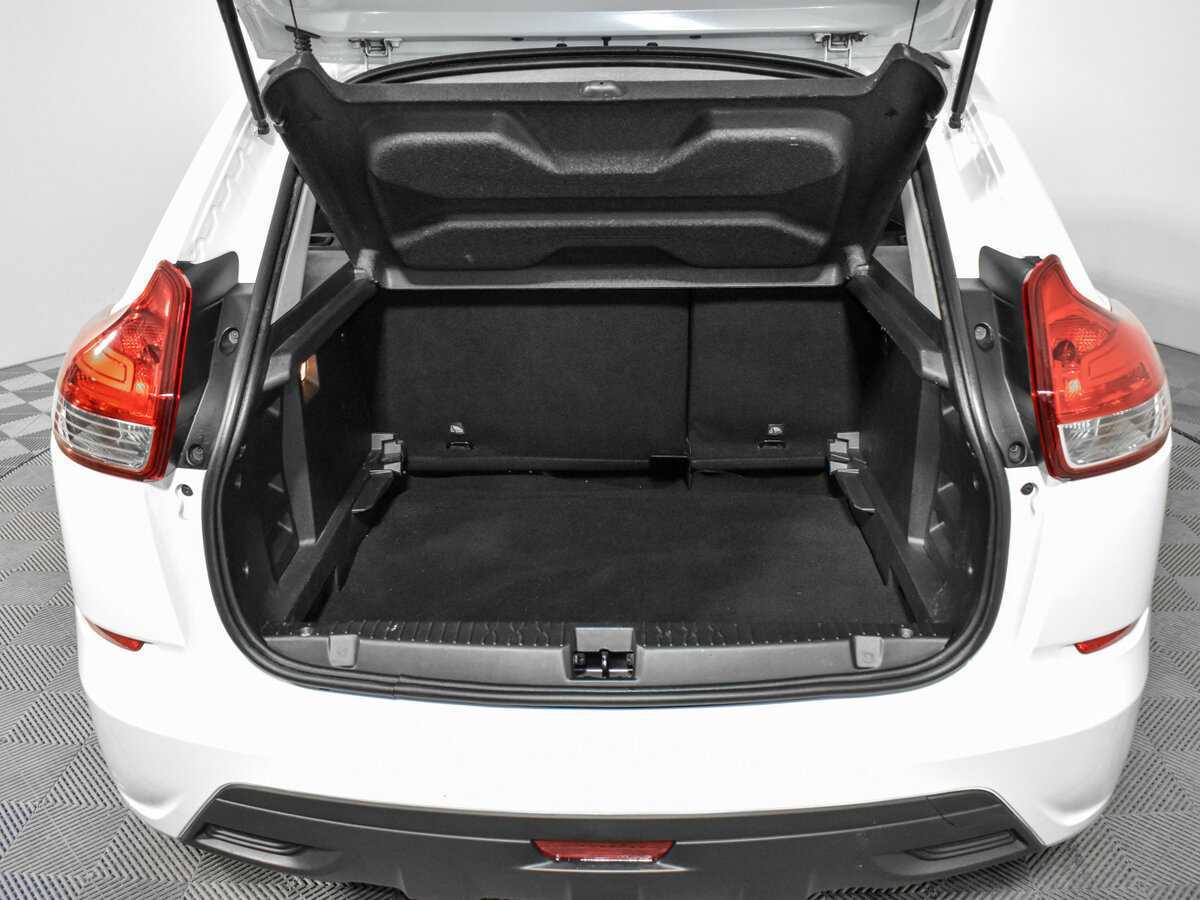 Купить Lada (ВАЗ) XRAY с пробегом. Фото: #18