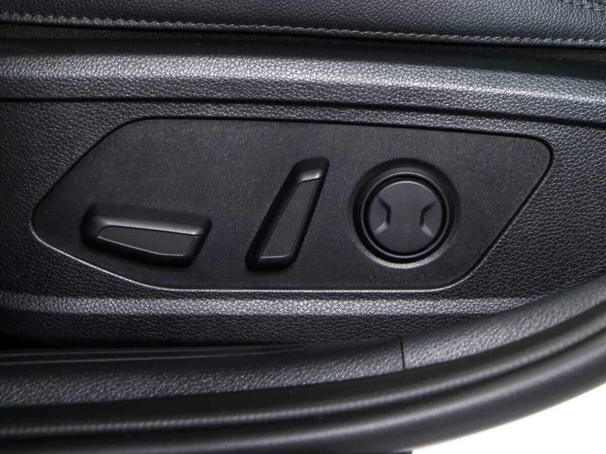 Купить Kia K5 с пробегом. Фото: #15