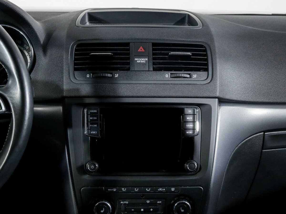 Купить Skoda Yeti с пробегом. Фото: #9