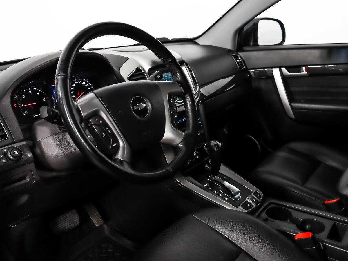 Купить Chevrolet Captiva с пробегом. Фото: #7