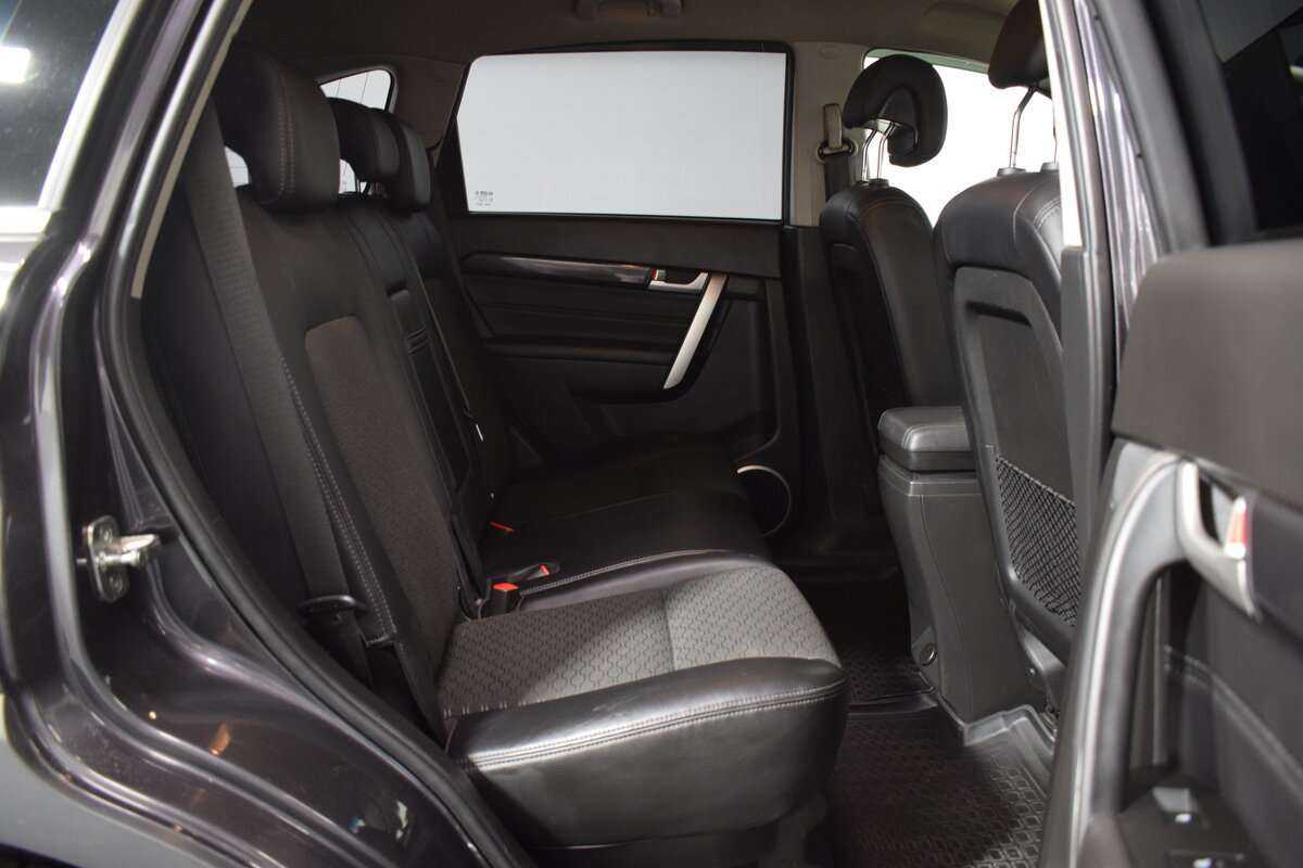 Купить Chevrolet Captiva с пробегом. Фото: #16