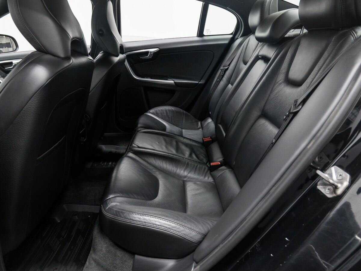Купить Volvo S60 с пробегом. Фото: #12