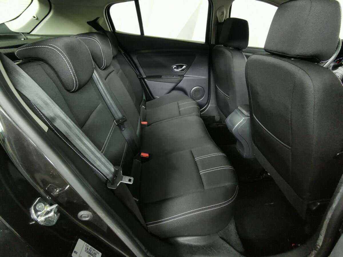 Купить Renault Megane с пробегом. Фото: #11