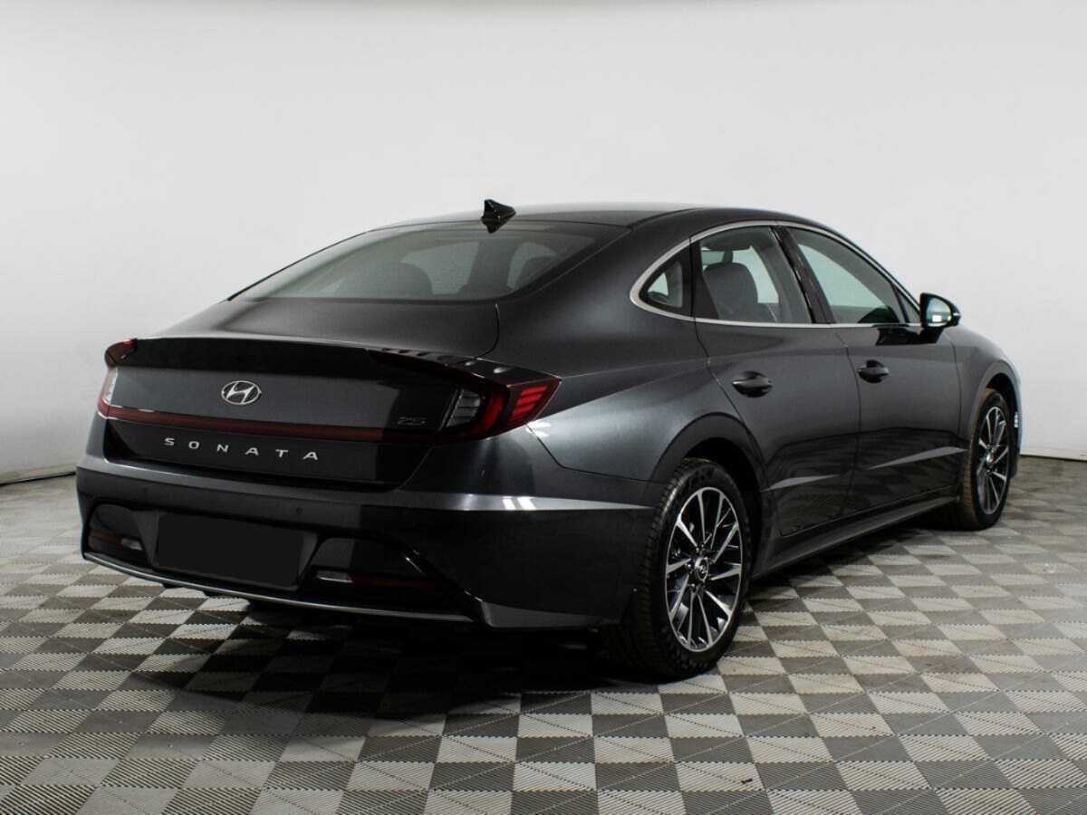 Купить Hyundai Sonata с пробегом. Фото: #4