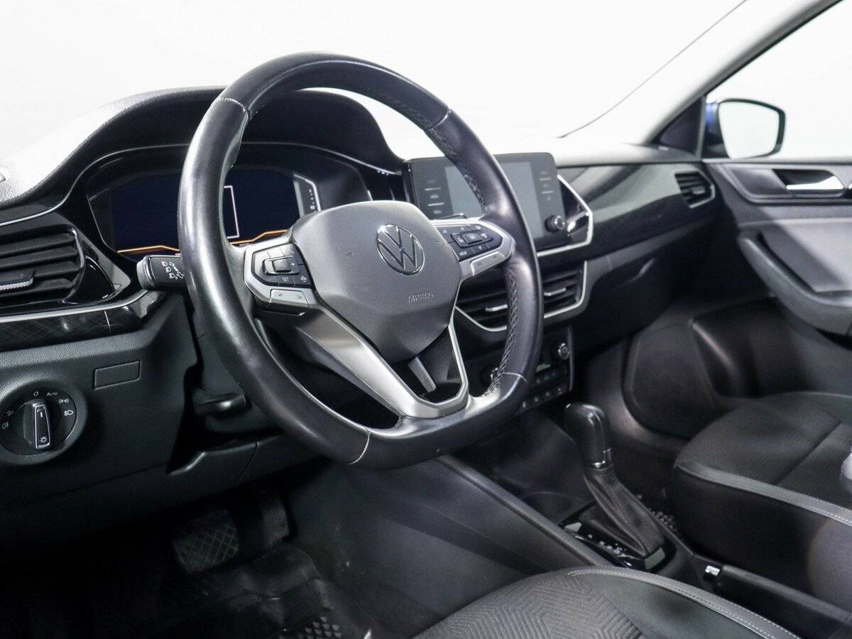 Купить Volkswagen Polo с пробегом. Фото: #9