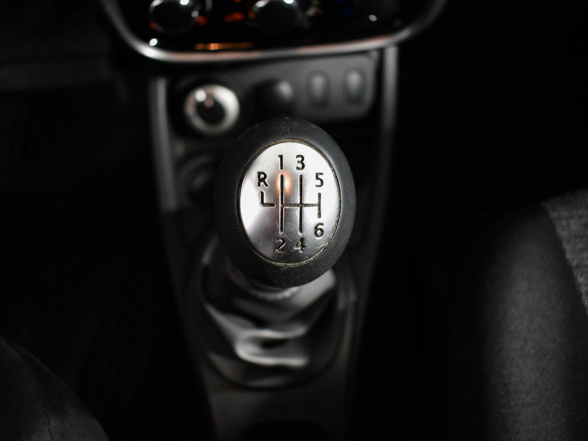 Купить Renault Duster с пробегом. Фото: #16