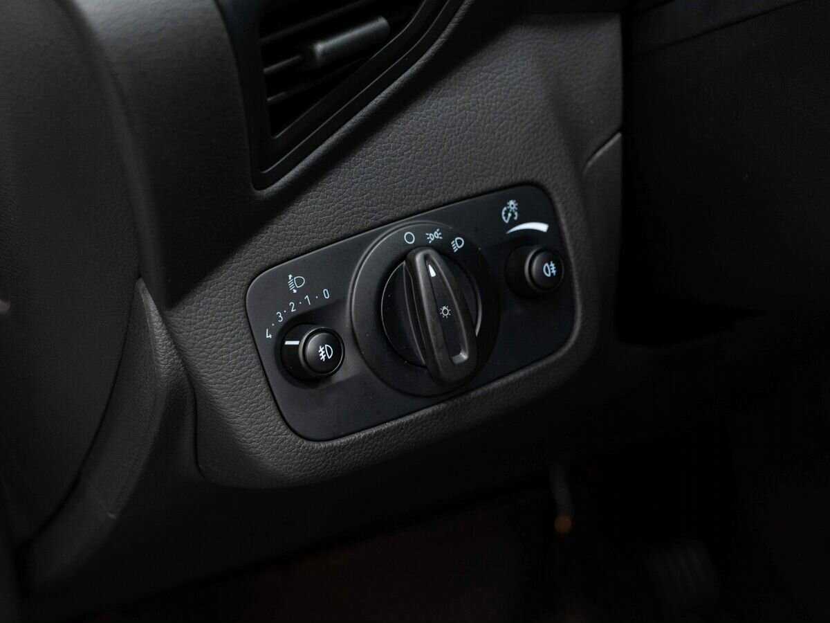 Купить Ford Kuga с пробегом. Фото: #20