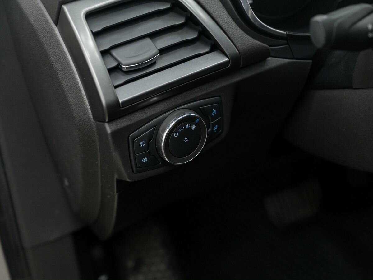 Купить Ford Mondeo с пробегом. Фото: #14