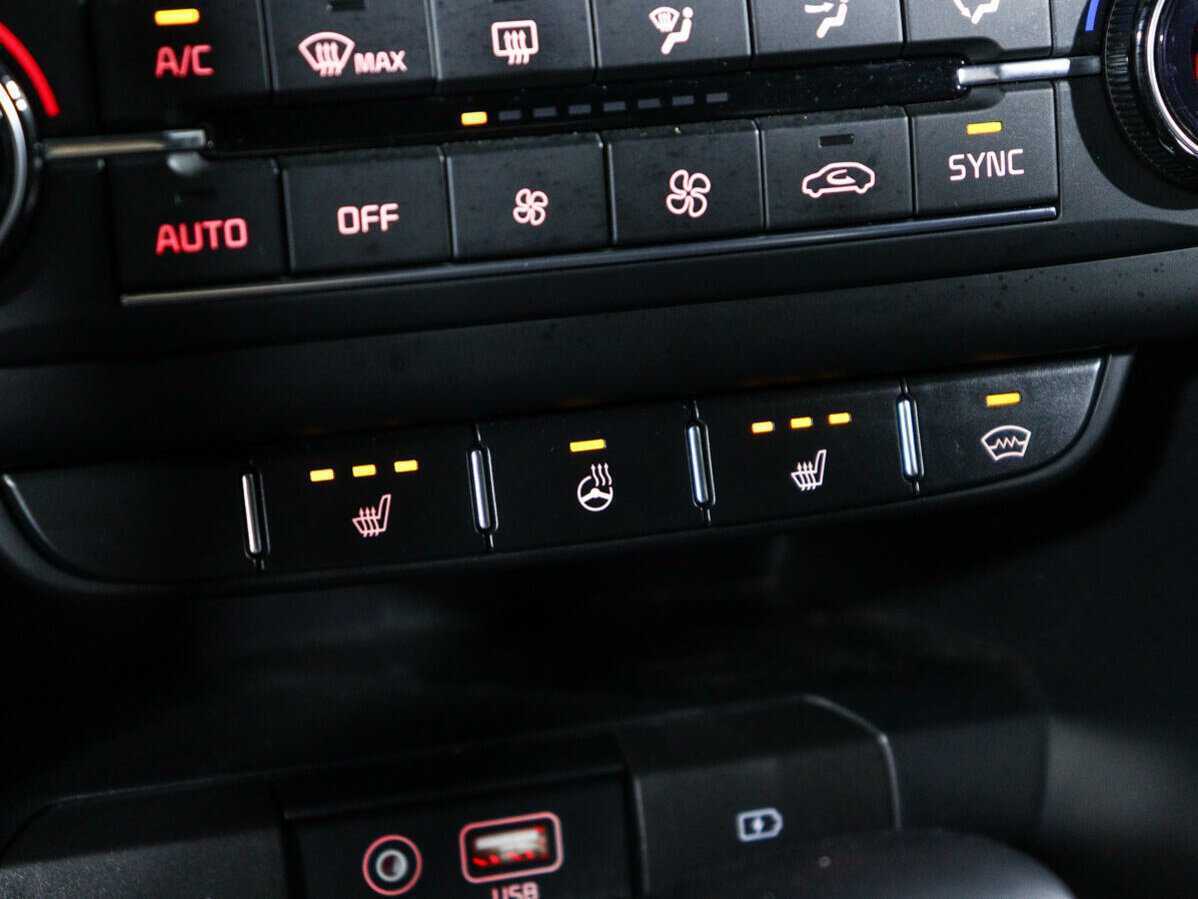 Купить Kia Ceed с пробегом. Фото: #14