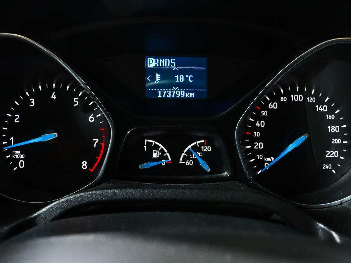 Купить Ford Focus с пробегом. Фото: #8