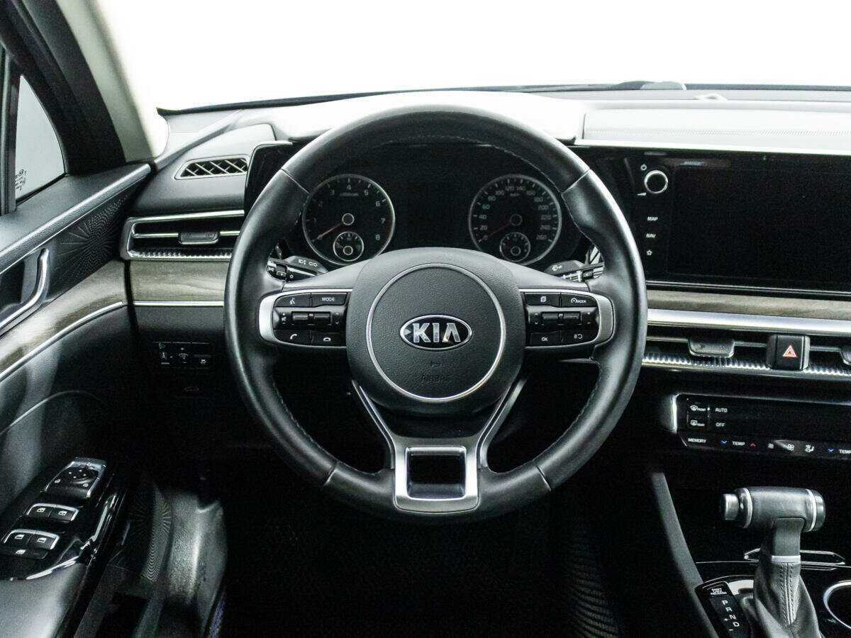 Купить Kia K5 с пробегом. Фото: #19