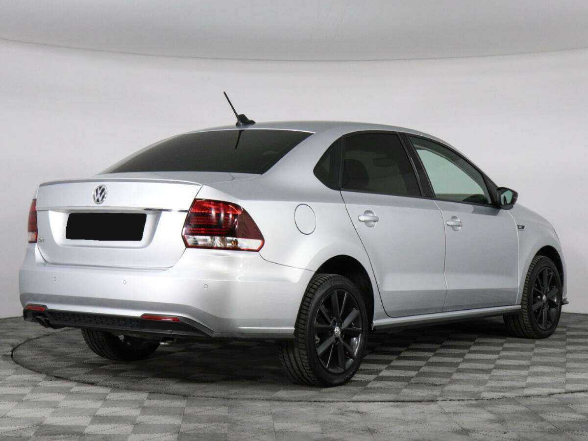 Купить Volkswagen Polo с пробегом. Фото: #4