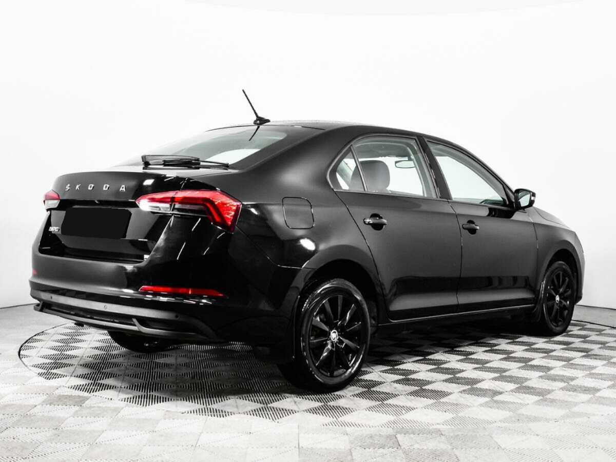Купить Skoda Rapid с пробегом. Фото: #4