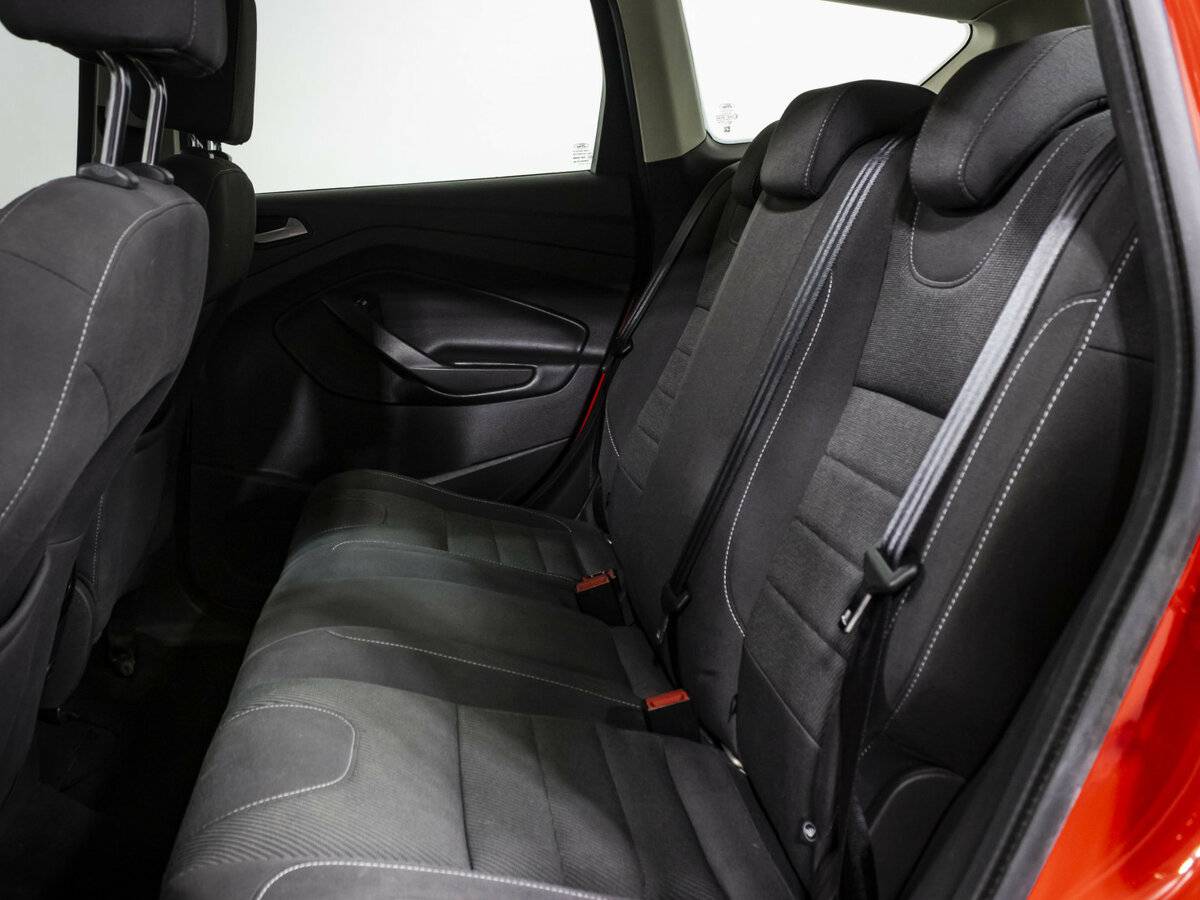 Купить Ford Kuga с пробегом. Фото: #11