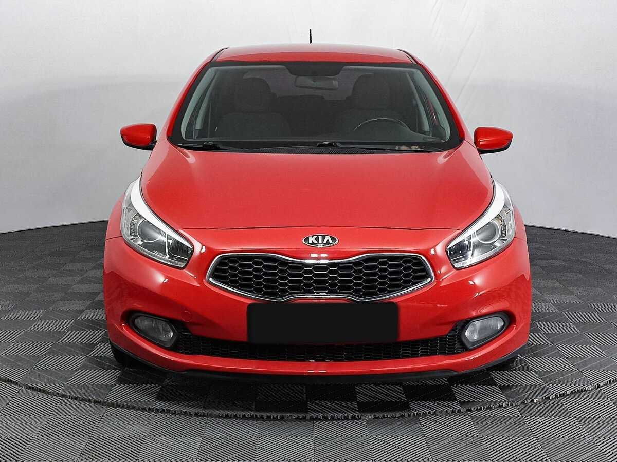Купить Kia Ceed с пробегом. Фото: #1