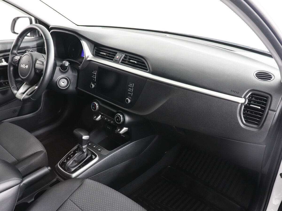 Купить Kia Rio с пробегом. Фото: #9