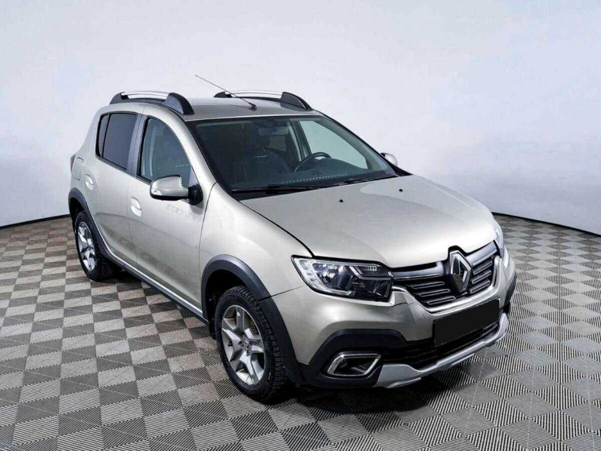 Купить Renault Sandero с пробегом. Фото: #2