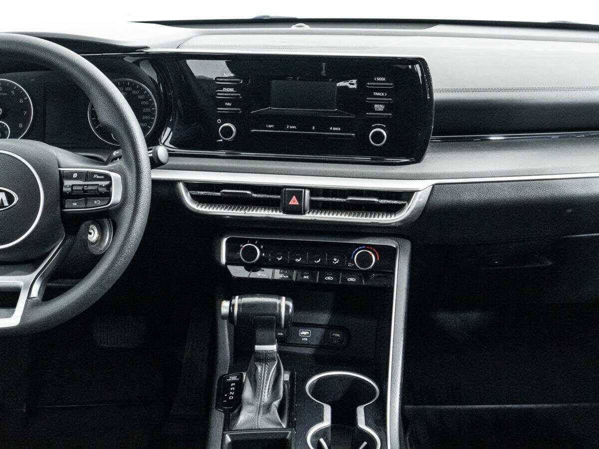 Купить Kia K5 с пробегом. Фото: #13