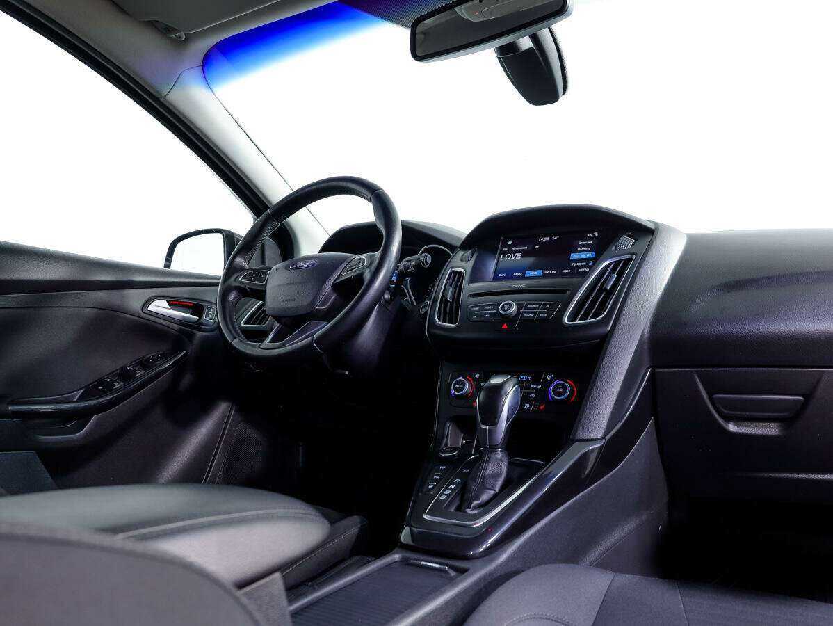 Купить Ford Focus с пробегом. Фото: #7
