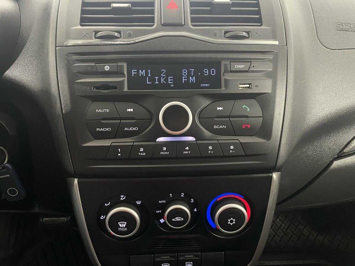 Купить Lada (ВАЗ) Granta с пробегом. Фото: #11