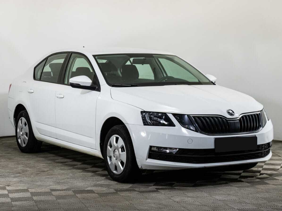 Купить Skoda Octavia с пробегом. Фото: #2