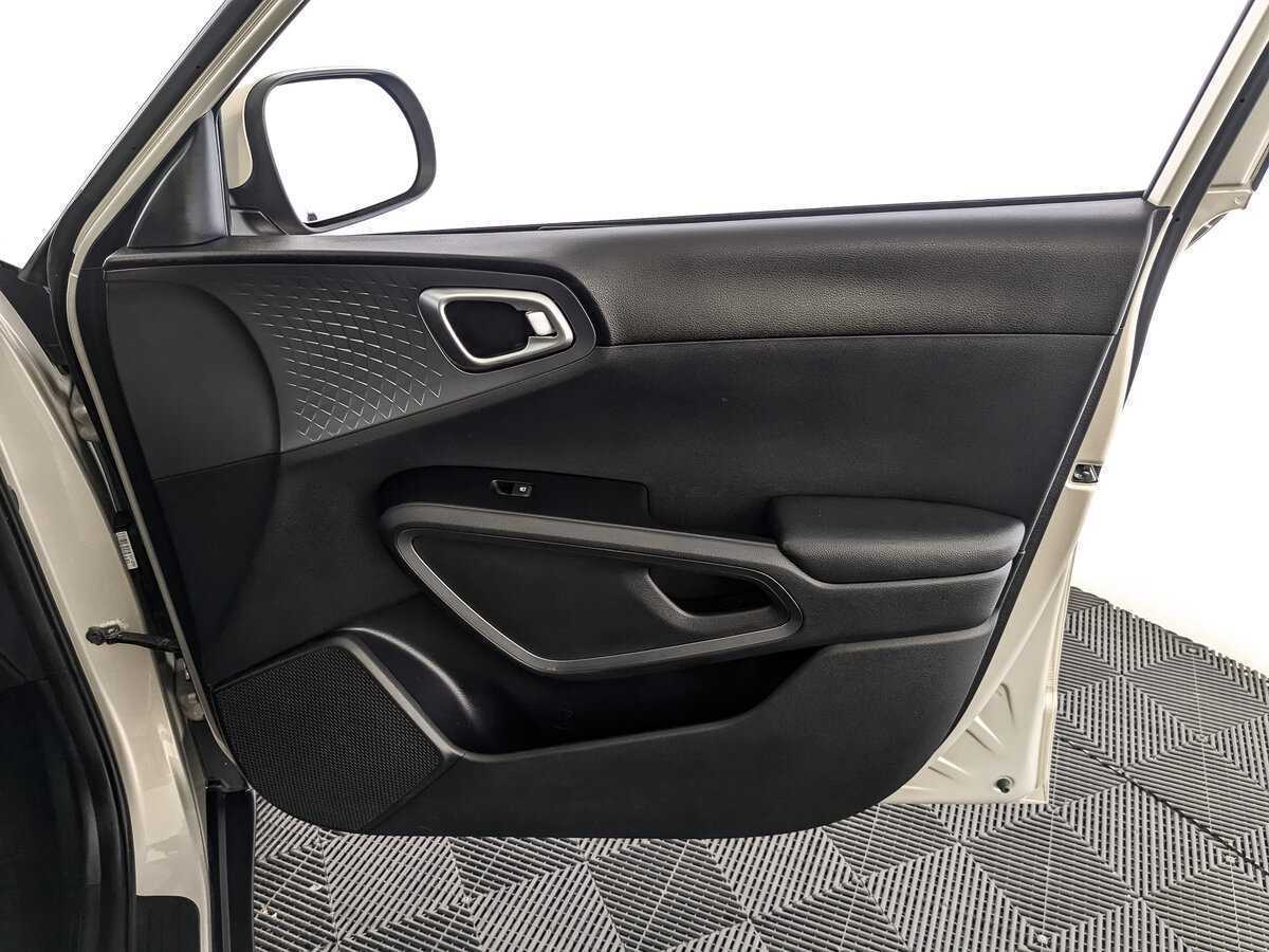Купить Kia Soul с пробегом. Фото: #20
