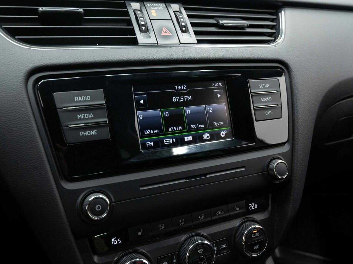 Купить Skoda Octavia с пробегом. Фото: #20