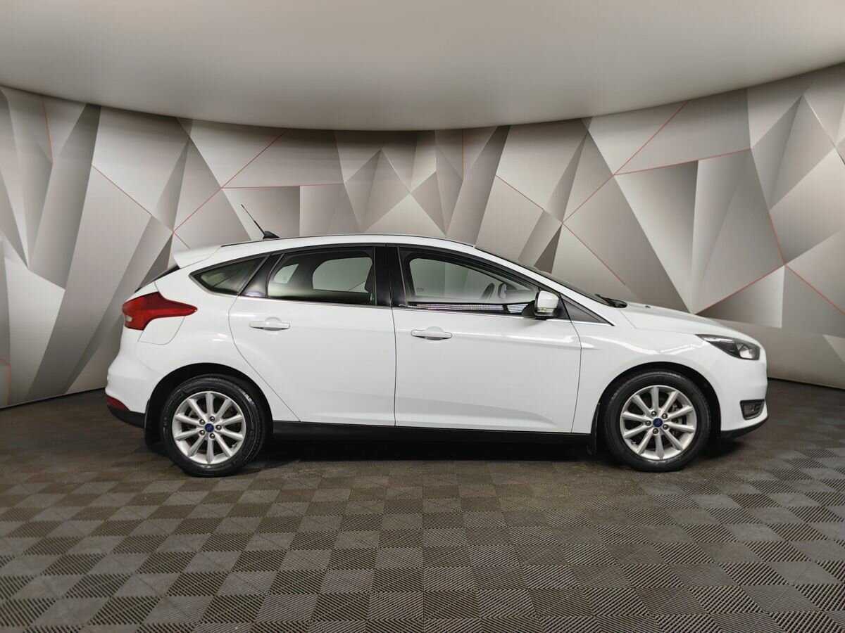 Купить Ford Focus с пробегом. Фото: #5