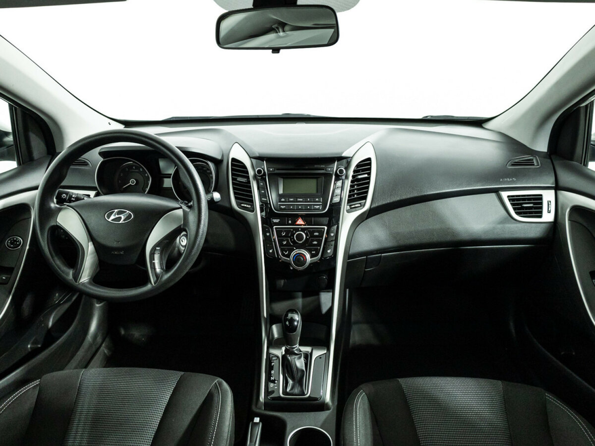 Купить Hyundai i30 с пробегом. Фото: #12